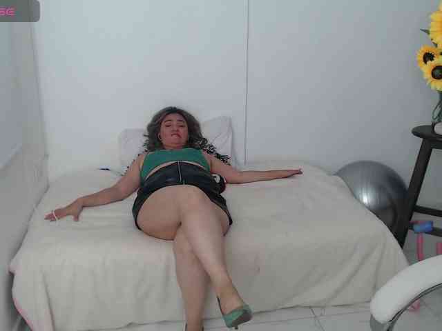 ana-milf