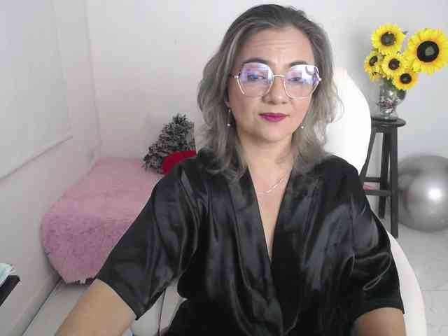 ana-milf webcam