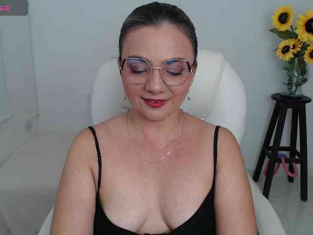 ana-milf webcam