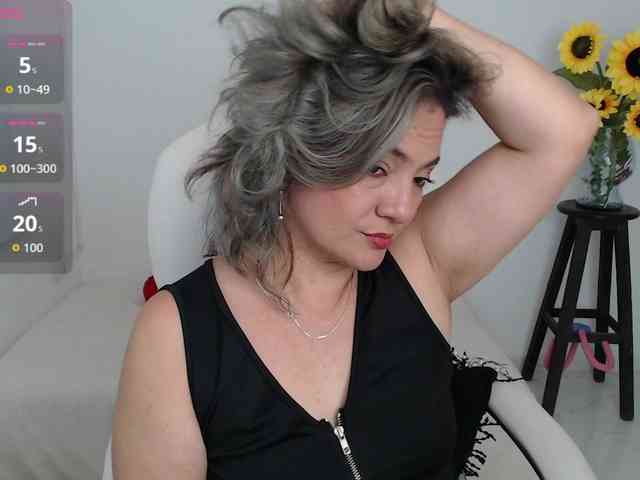 ana-milf webcam