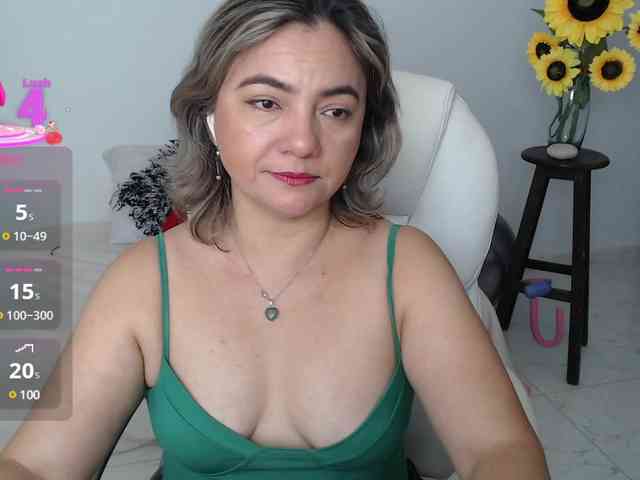 ana-milf webcam