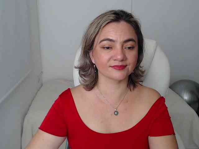 ana-milf webcam