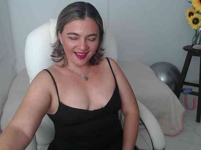 ana-milf webcam