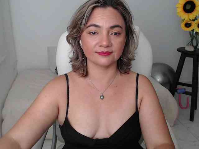 ana-milf webcam