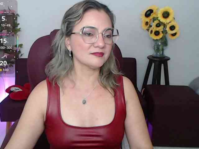 ana-milf webcam
