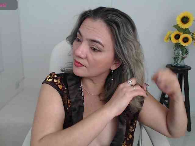 ana-milf webcam