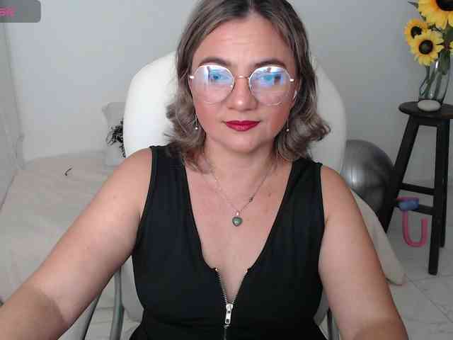ana-milf webcam