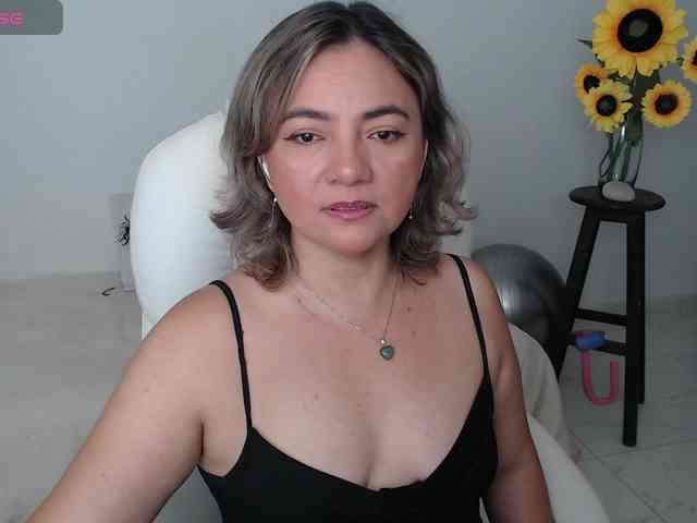 ana-milf webcam