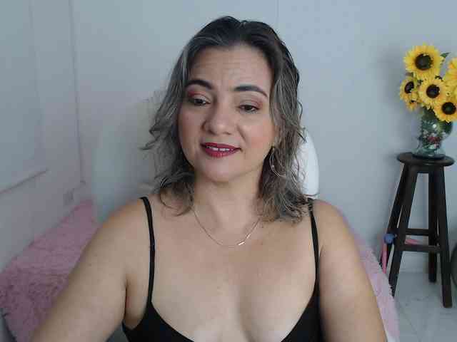 ana-milf webcam