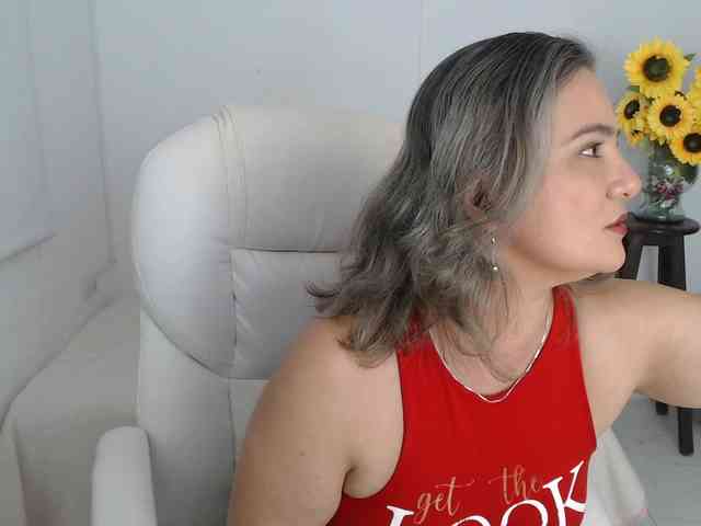 ana-milf webcam