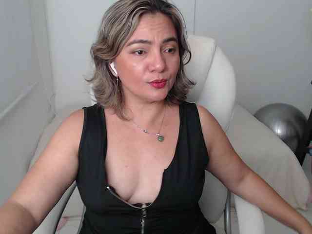 ana-milf webcam