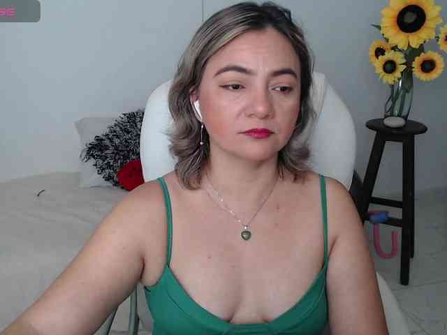 ana-milf webcam
