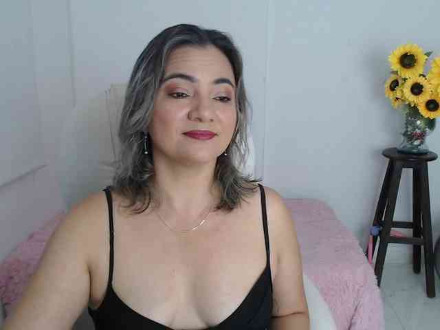 ana-milf webcam