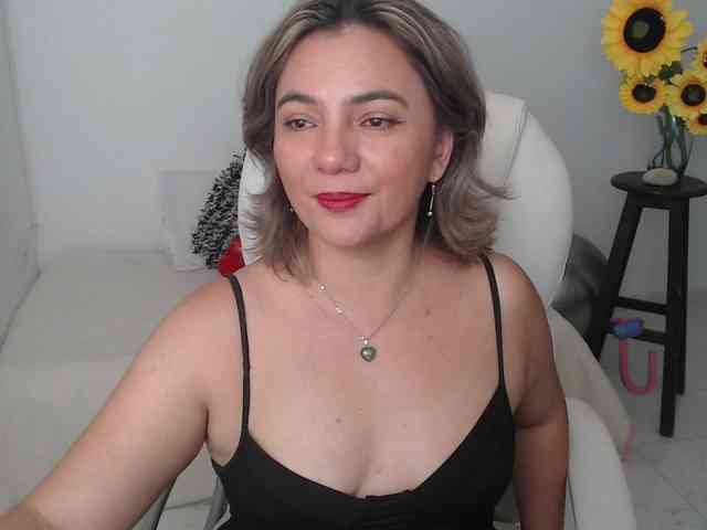 ana-milf