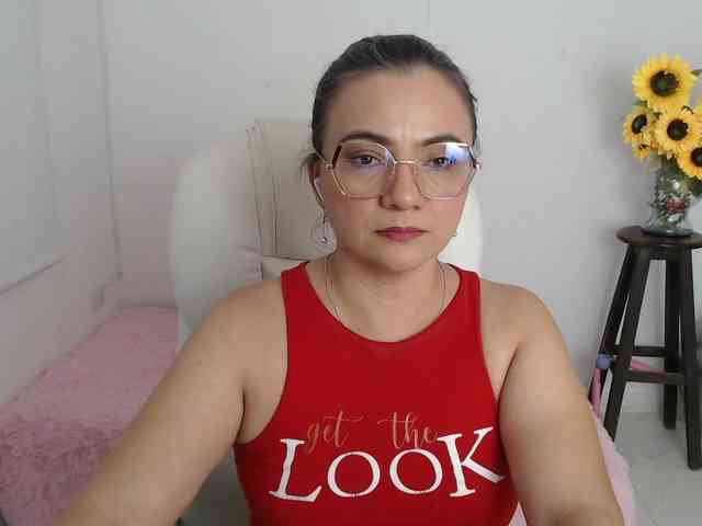 ana-milf webcam
