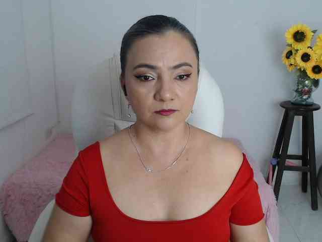 ana-milf webcam