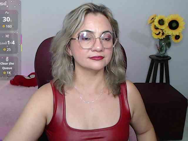 ana-milf webcam