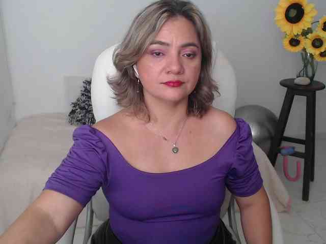 ana-milf webcam