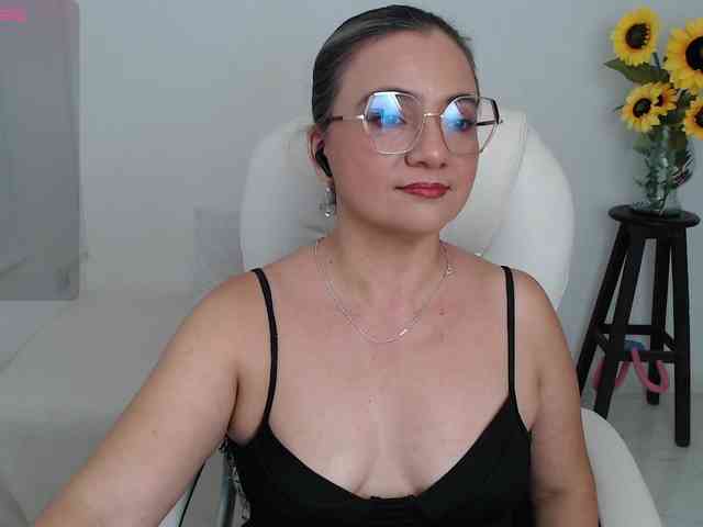 ana-milf webcam