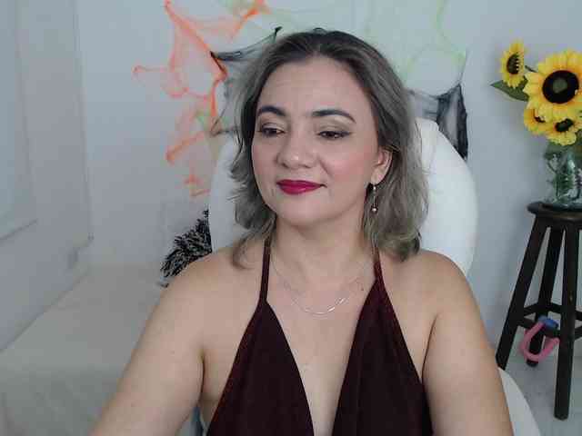 ana-milf webcam