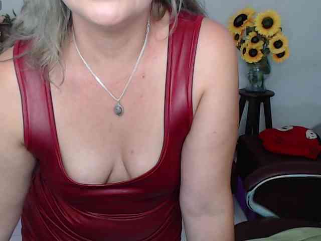 ana-milf webcam