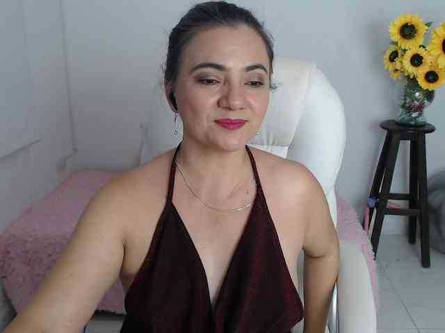 ana-milf webcam