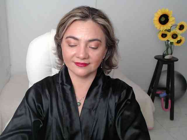ana-milf webcam