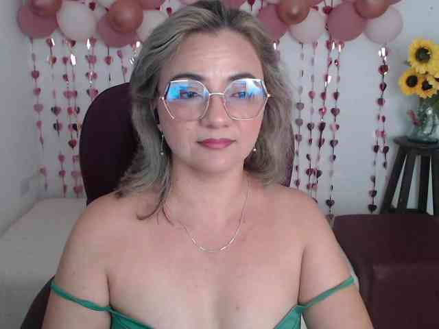ana-milf webcam