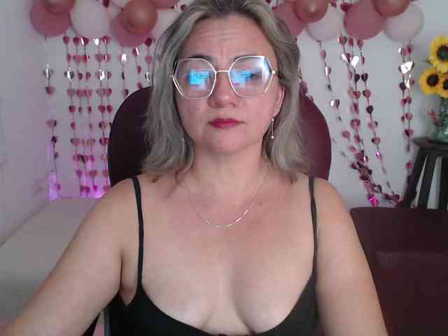 ana-milf webcam