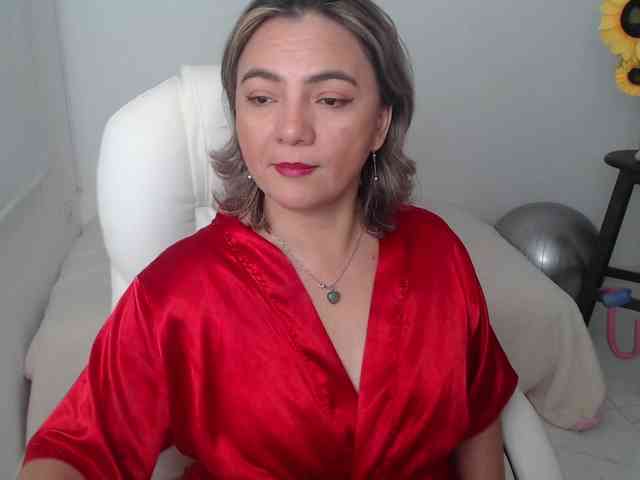 ana-milf webcam