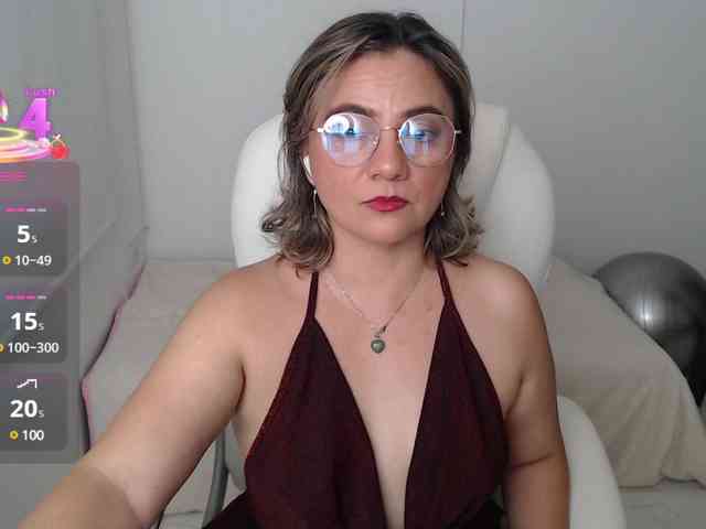 ana-milf Live Webcam on BongaCams