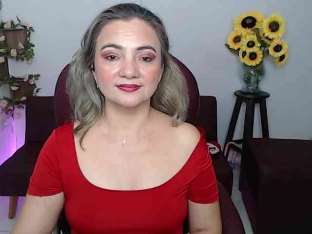 ana-milf Live Webcam on BongaCams