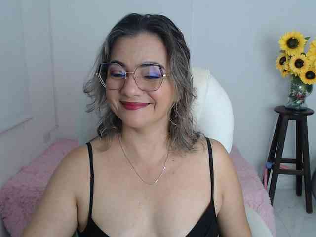ana-milf webcam
