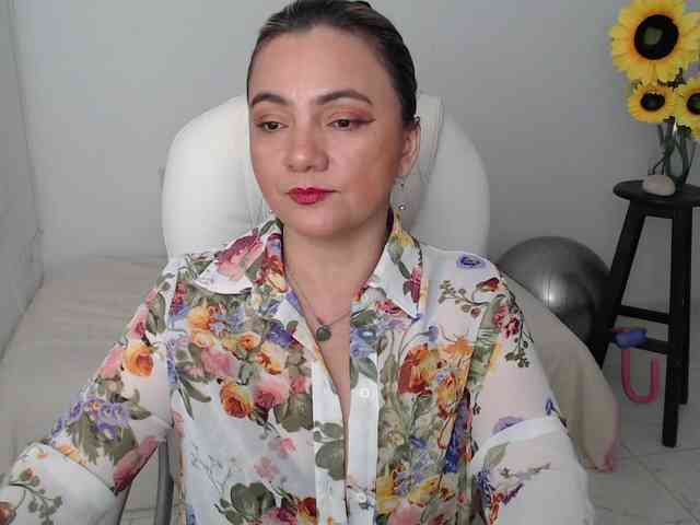 ana-milf webcam