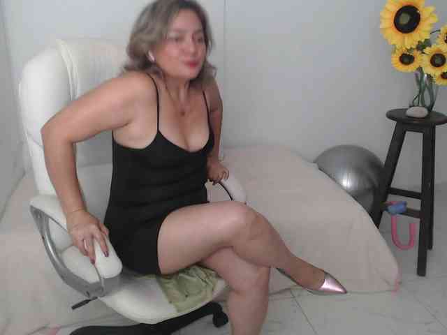 ana-milf webcam