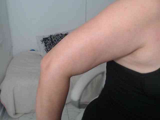 ana-milf webcam