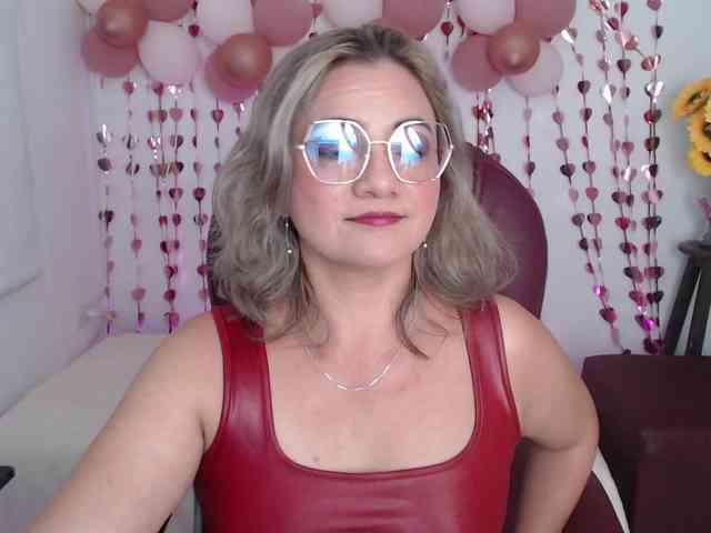 ana-milf webcam