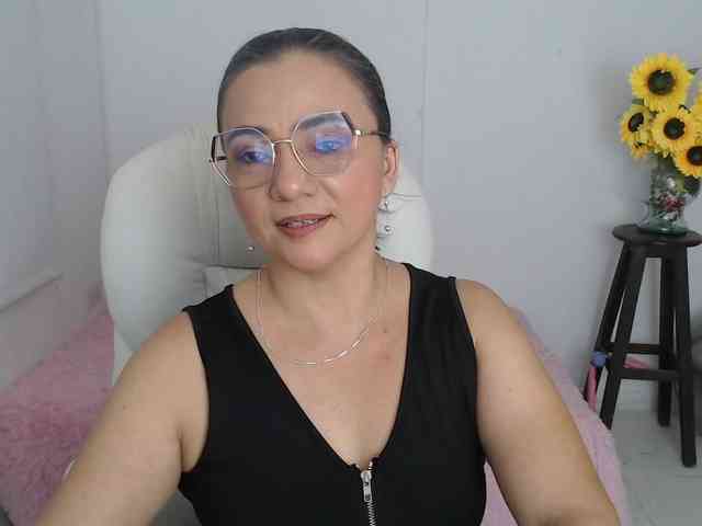 ana-milf webcam