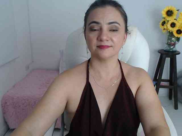 ana-milf webcam