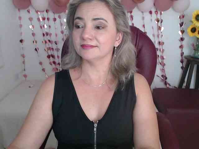 ana-milf webcam