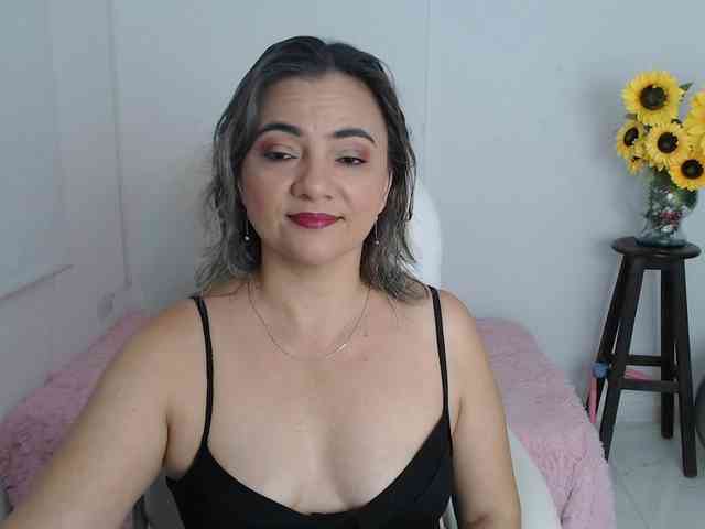 ana-milf webcam