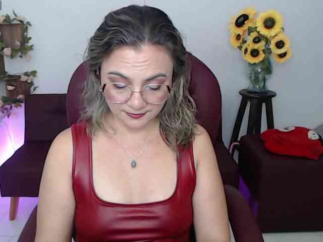 ana-milf webcam
