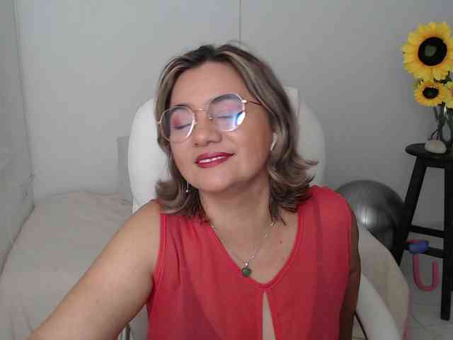 ana-milf webcam