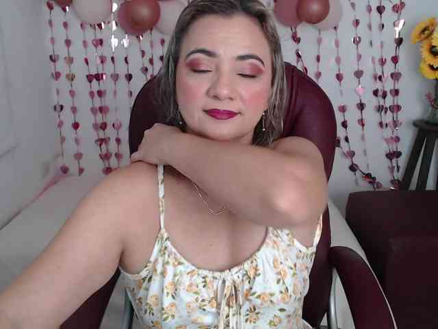 ana-milf webcam