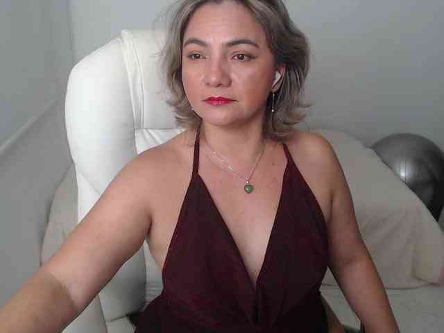 ana-milf webcam