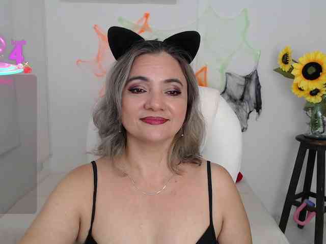 ana-milf webcam