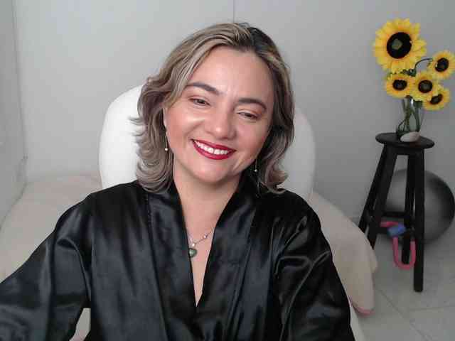ana-milf webcam