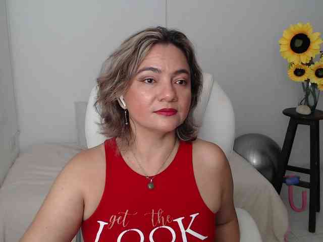 ana-milf webcam