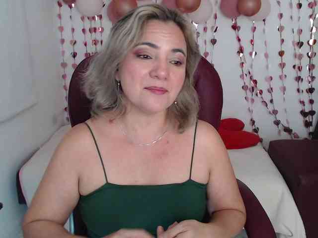 ana-milf webcam