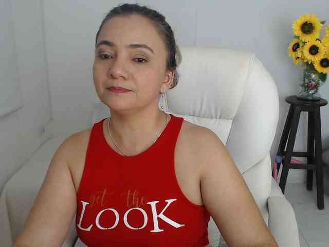 ana-milf webcam